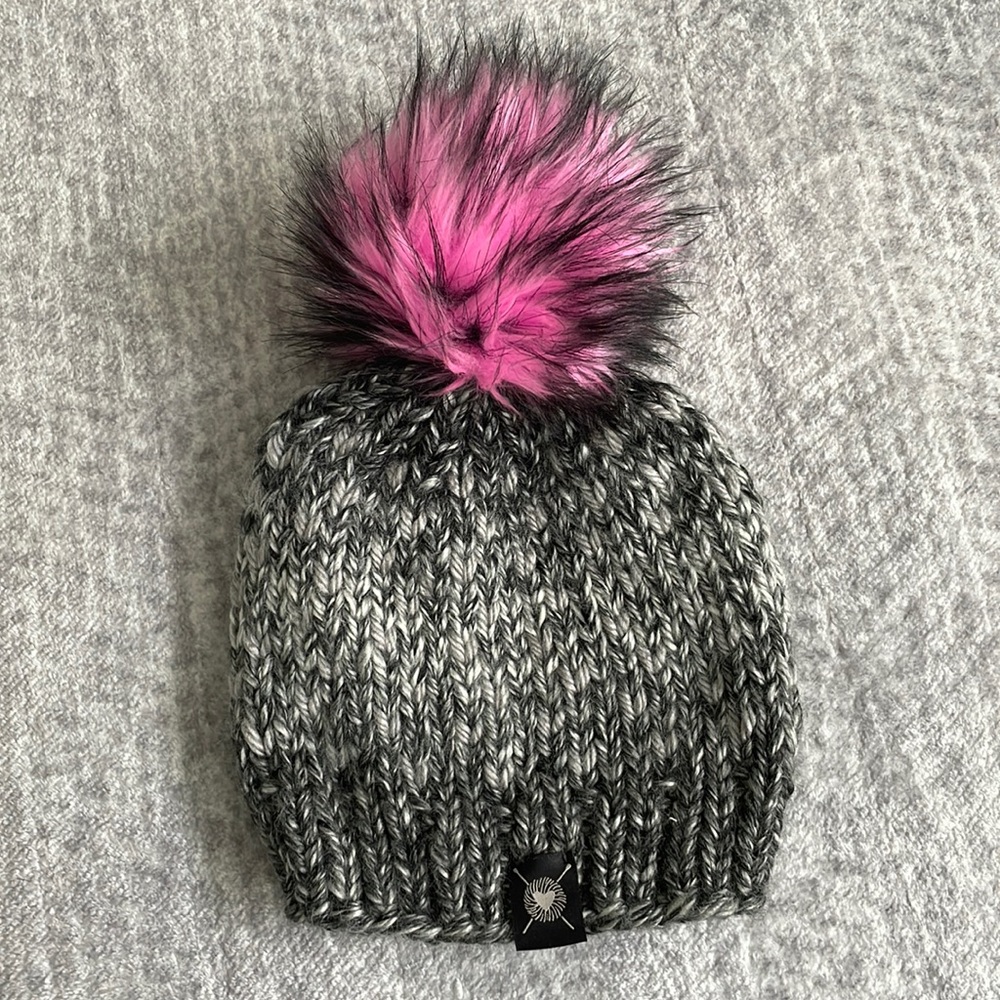 Nikichiki hat